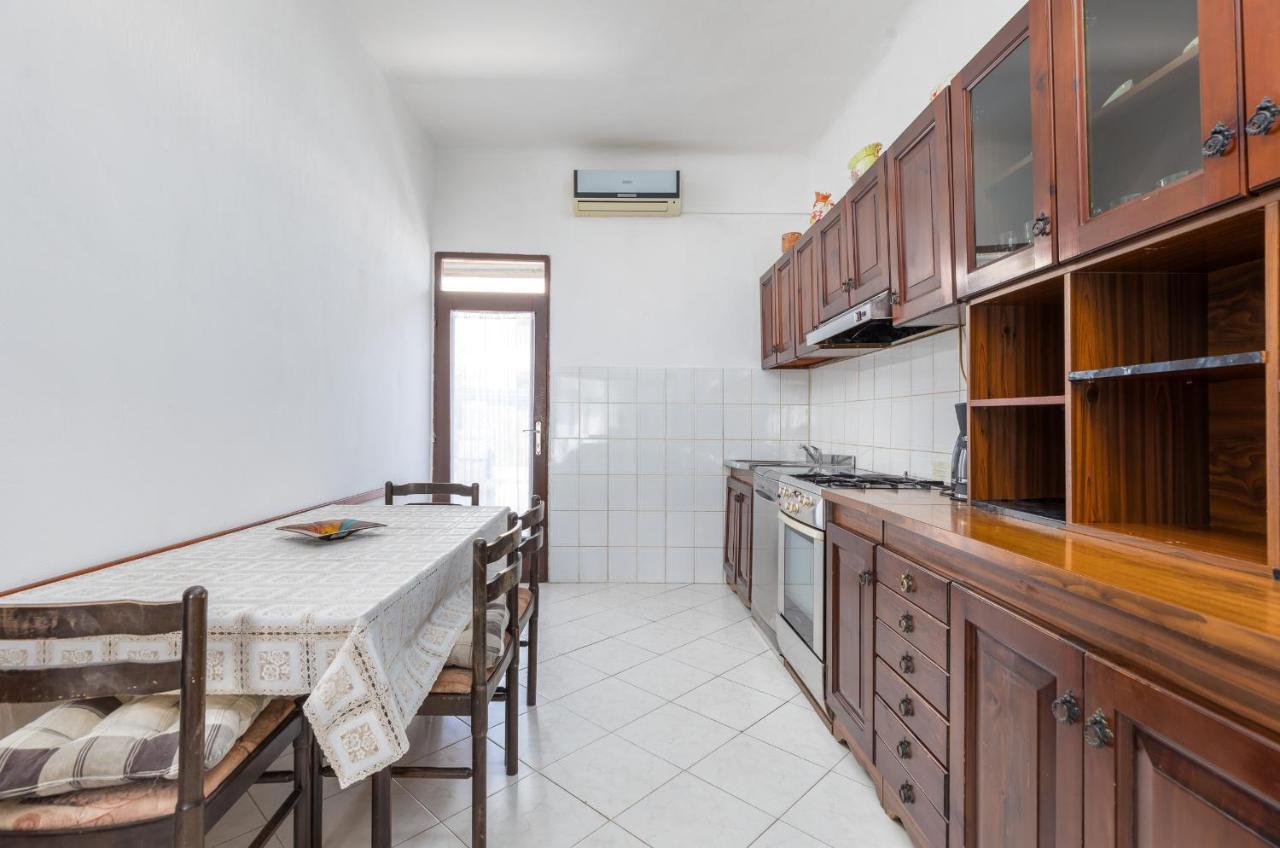 Apartment Ana 파자나 외부 사진
